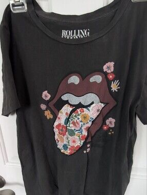 Lucky Brand Floral Rolling Stones Graphic Tee, MD